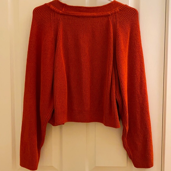 TOPSHOP Plunge Neck Buttoned Cardigan Size XS - Picture 5 of 6